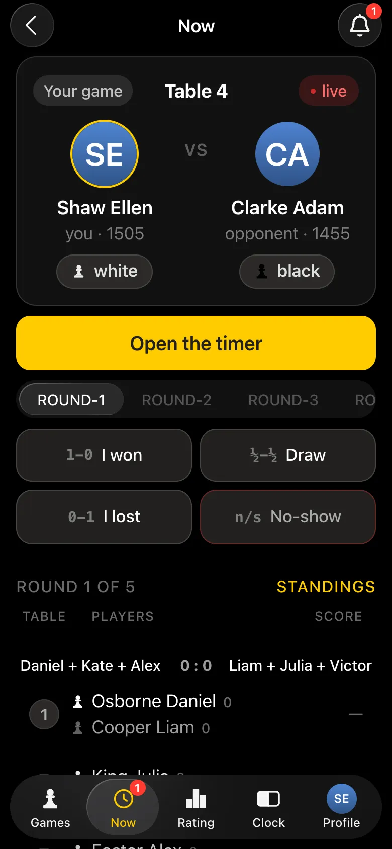 Player screen: Your game, table 4, captain Shaw Ellen with White against captain Clarke Adam, result buttons